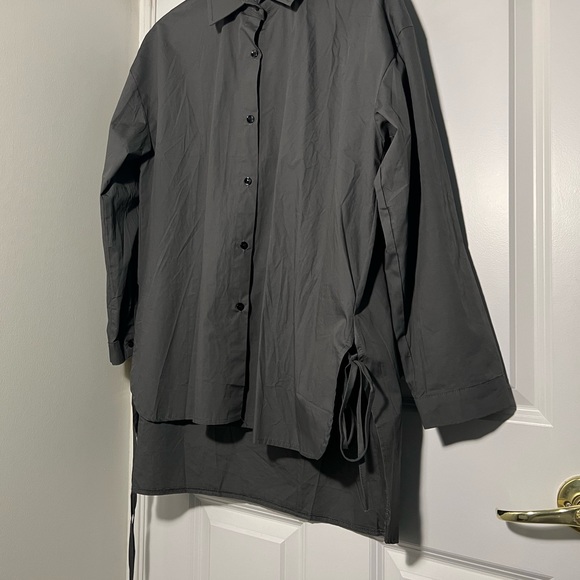 [SOLD] Unique Korean Grey Unbalanced Button Up Shirt with Ribbons - Picture 7 of 10